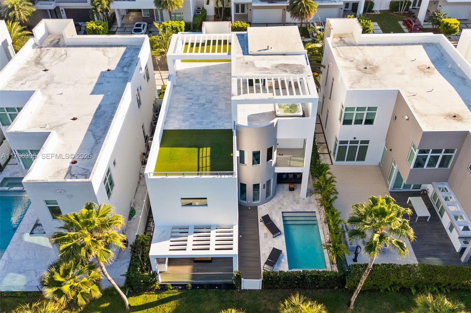 GRAND FLORIDIAN ESTATES - Residential