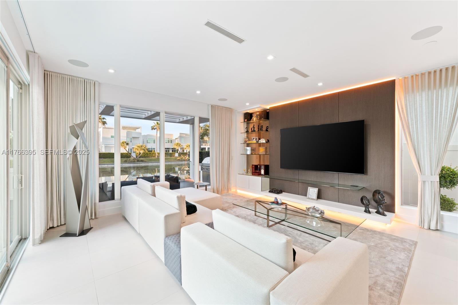 GRAND FLORIDIAN ESTATES - Residential