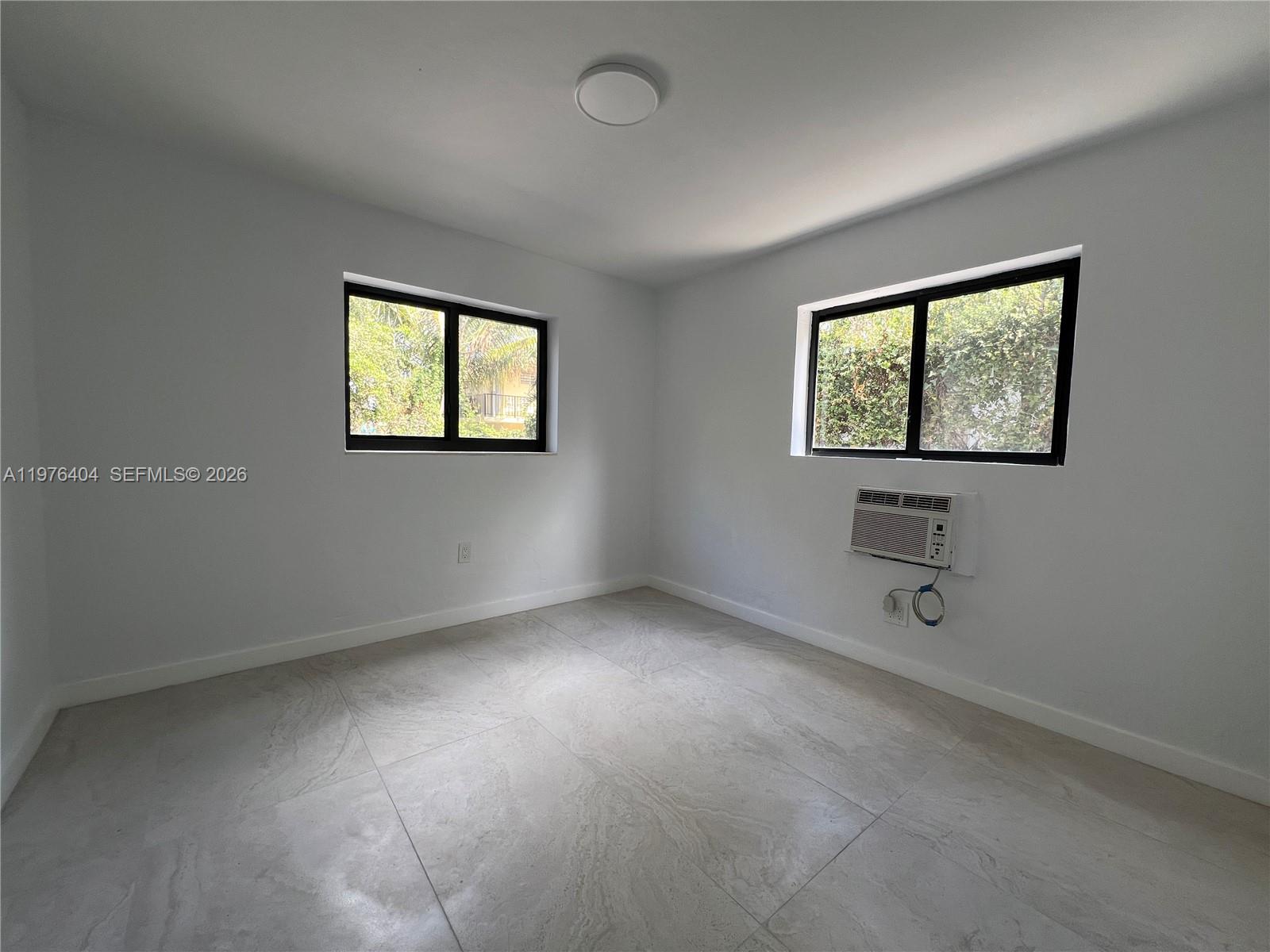 BRICKELL RIVERVIEW - Residential Lease