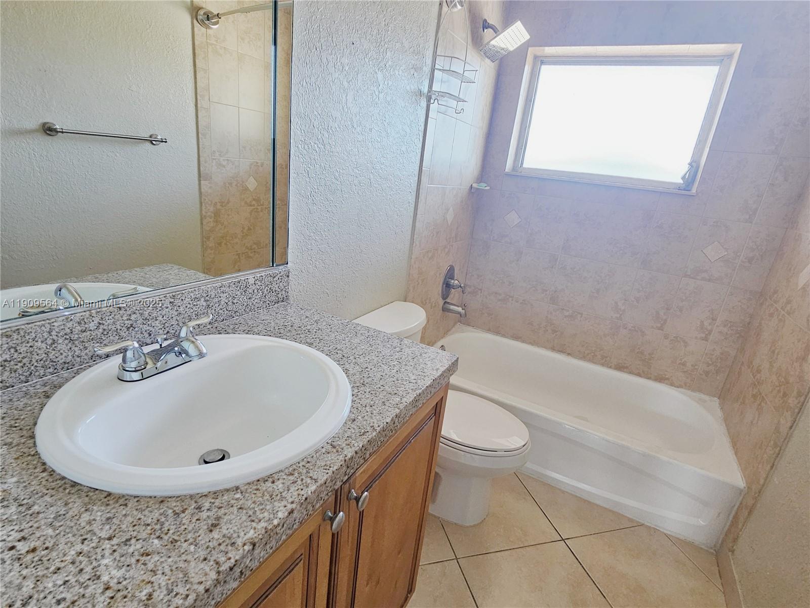 GALLOWOOD CONDO - Residential Lease