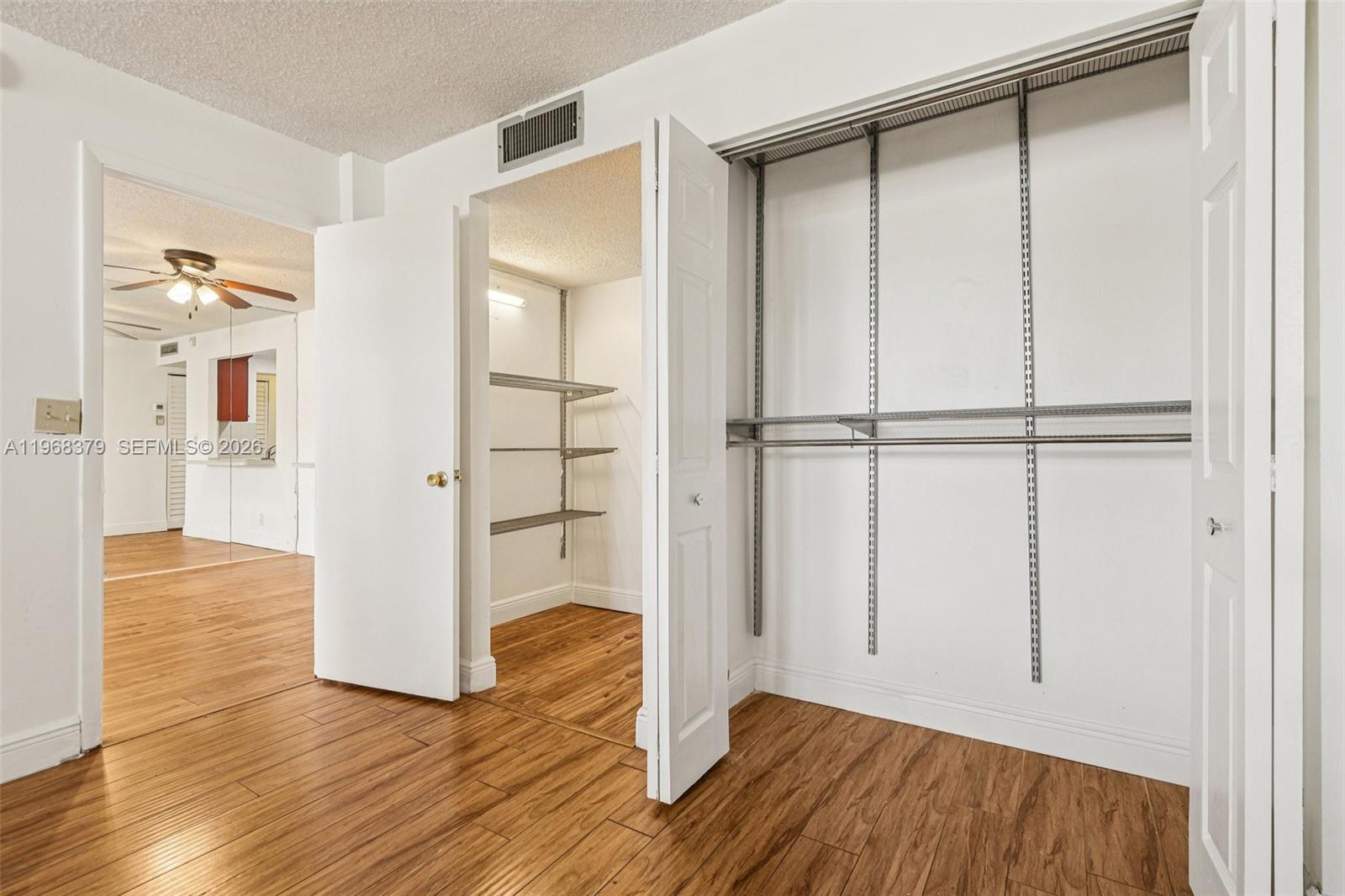 HOLIDAY SPRINGS VILLAGE 1 - Residential