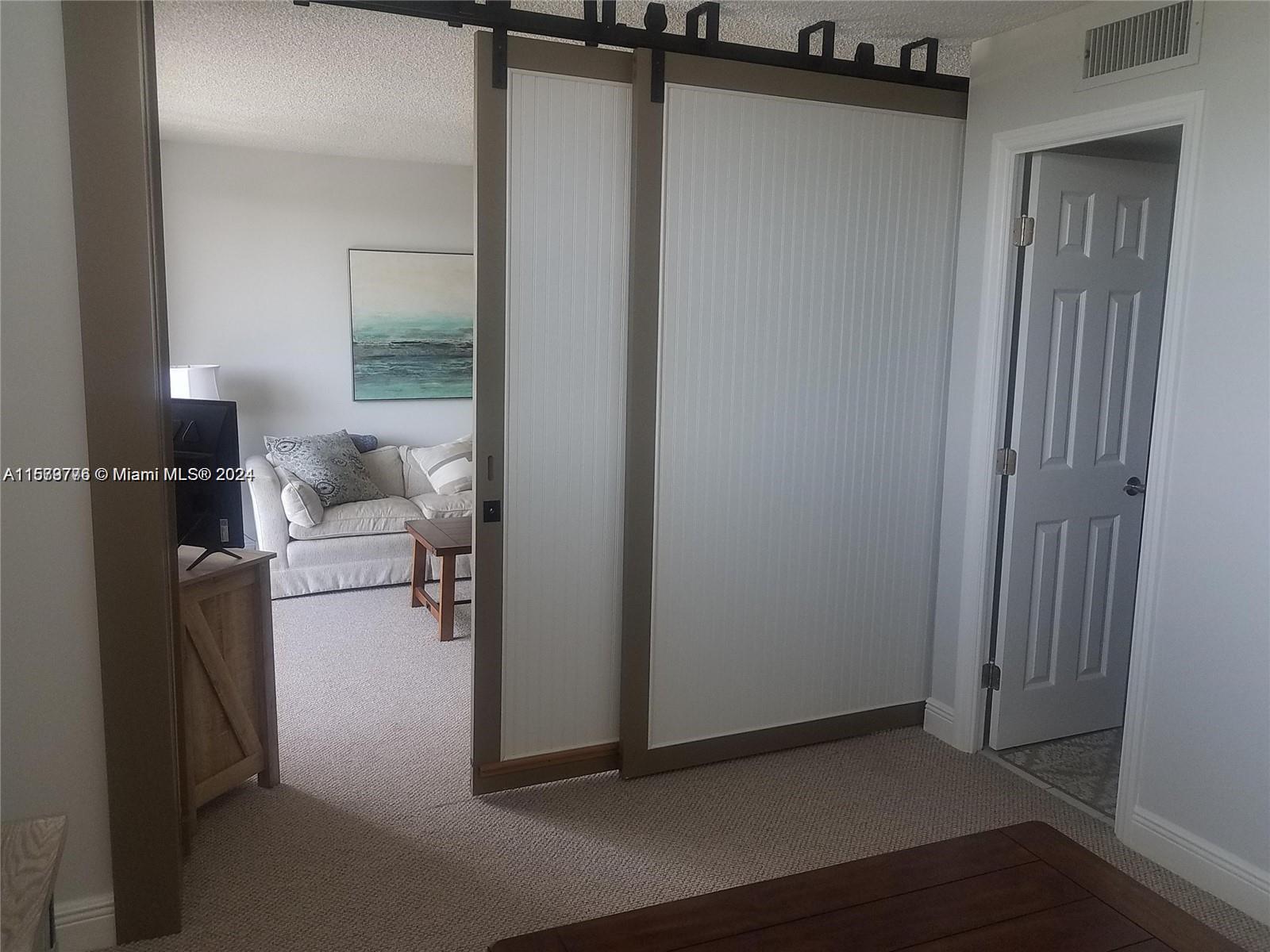 CROMWELL WEST CONDO - Residential