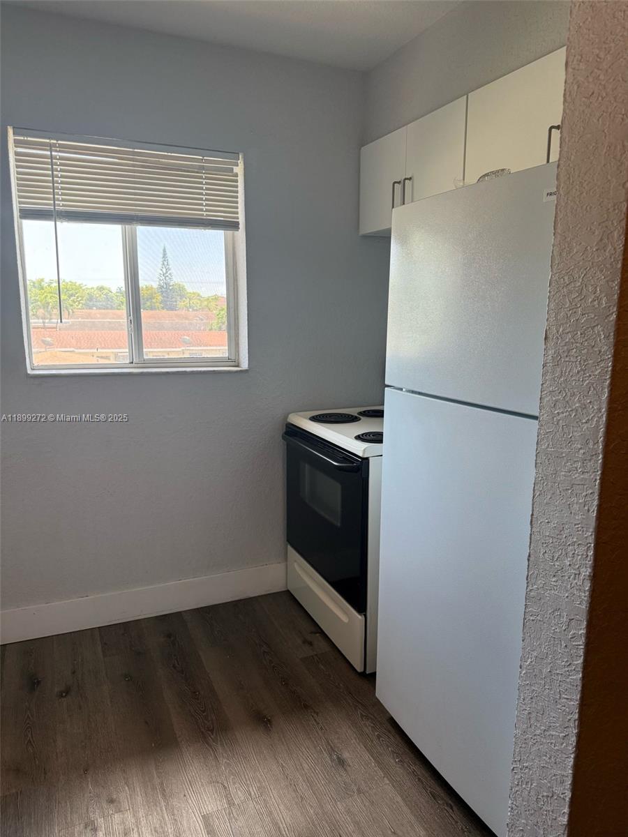 2330 NW 11th St 46