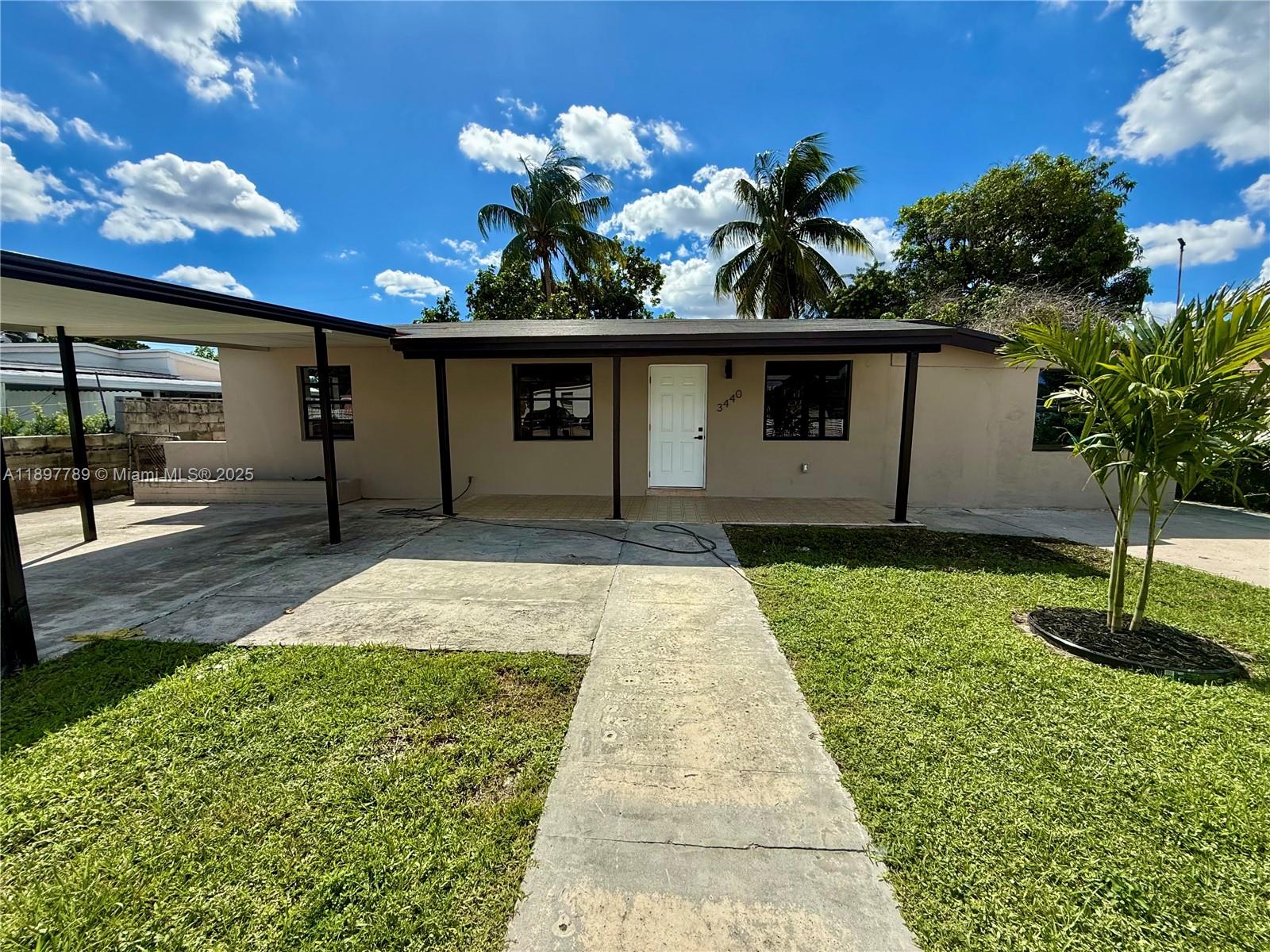 3440 NW 95th Ter
