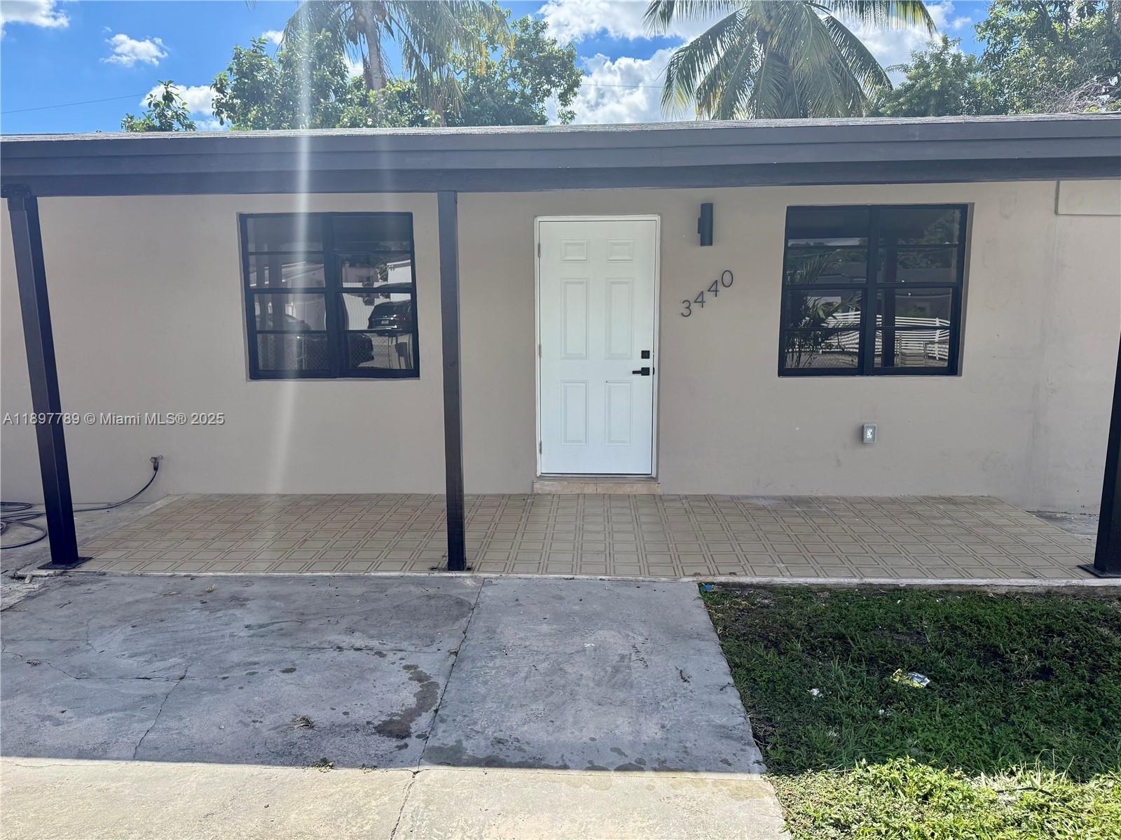 3440 NW 95th Ter