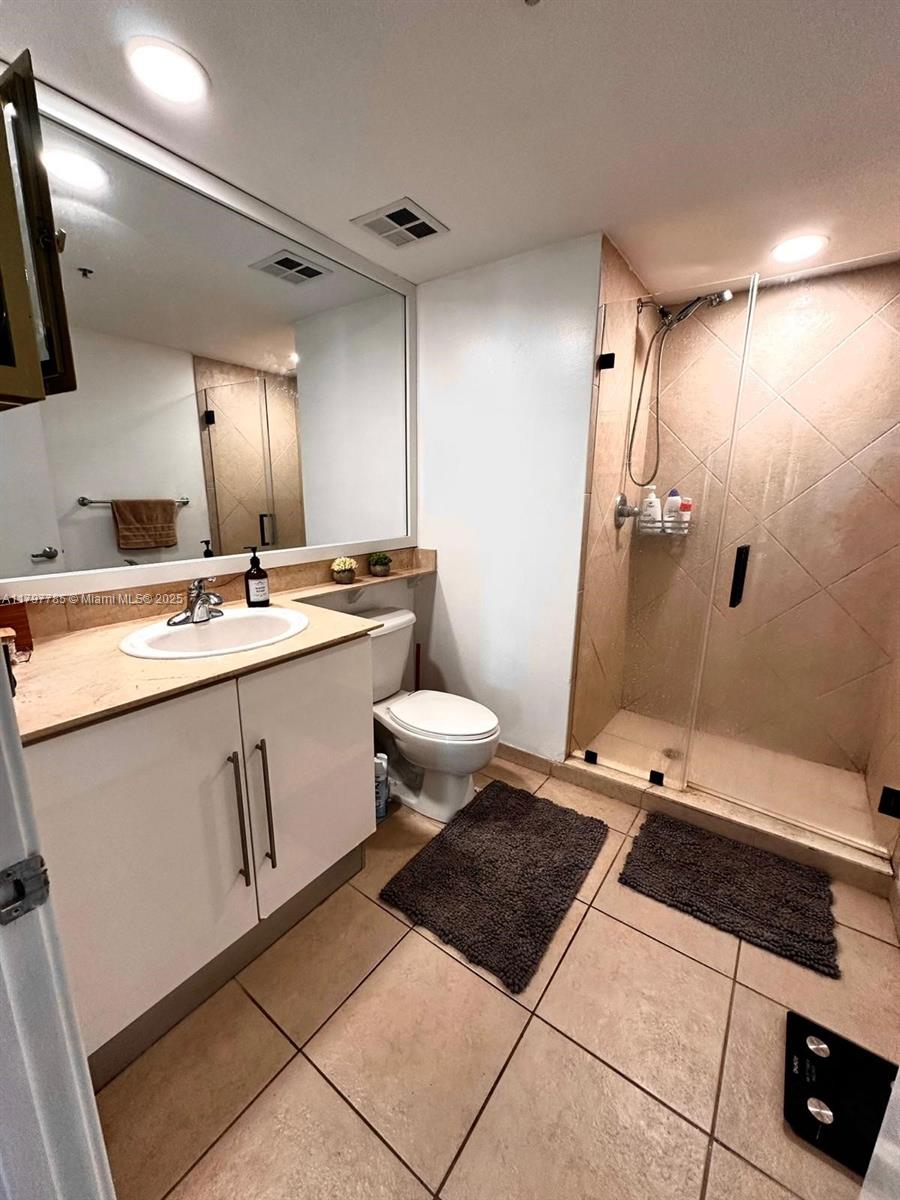 ONE MIAMI WEST CONDO - Residential Lease