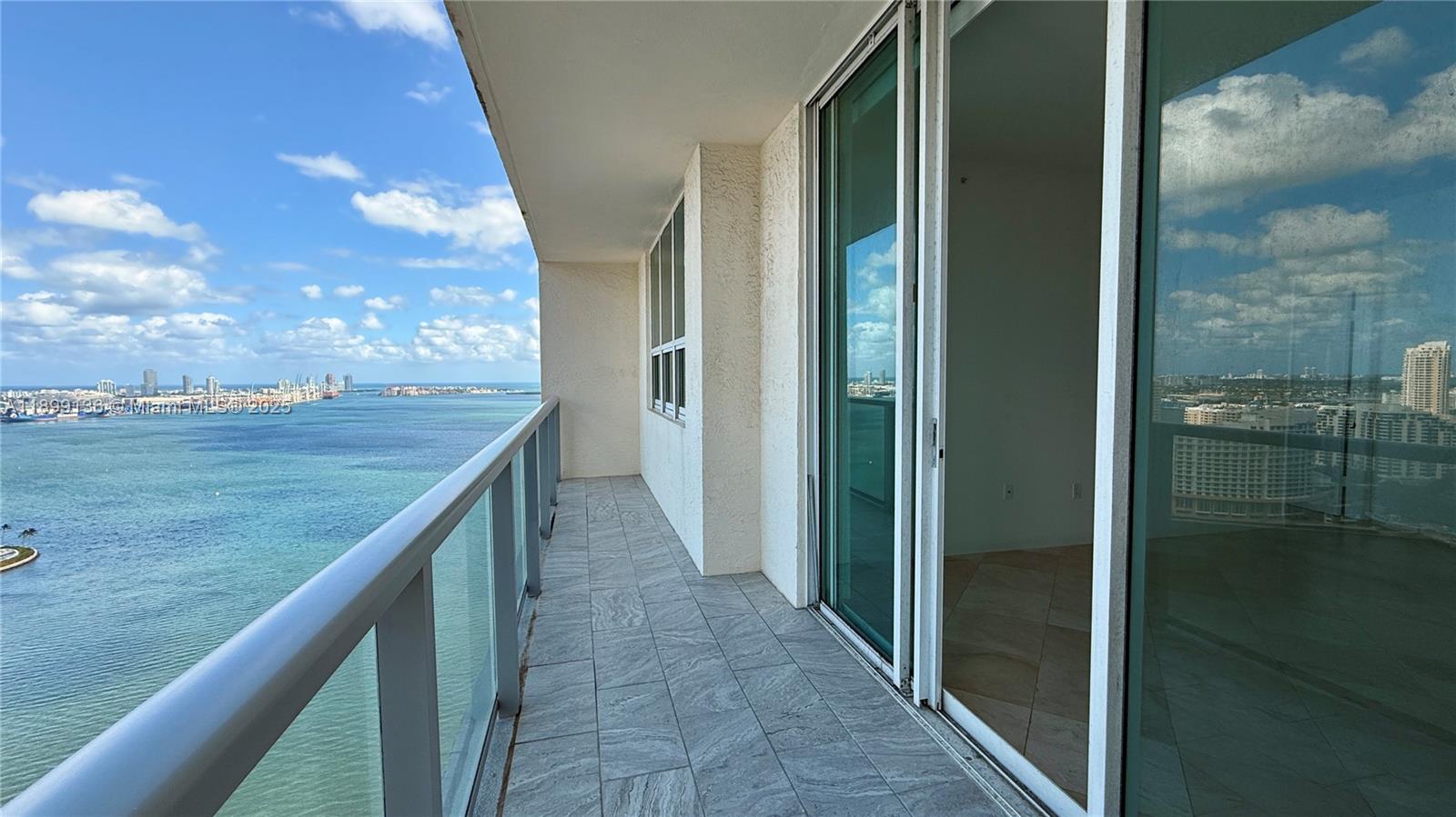 THE MARK ON BRICKELL COND - Residential