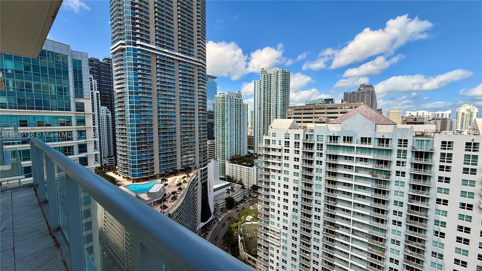 THE MARK ON BRICKELL COND - Residential