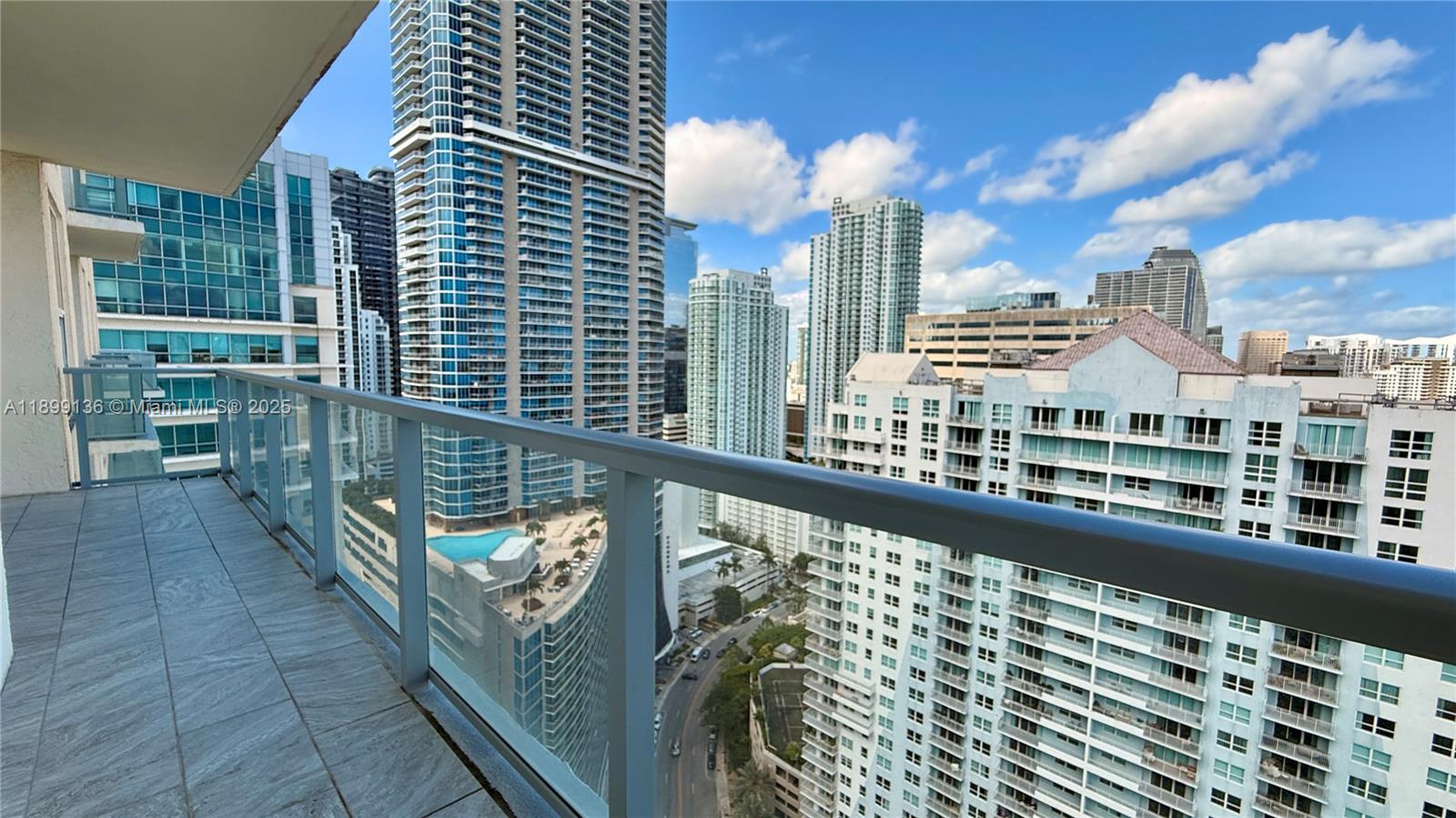 THE MARK ON BRICKELL COND - Residential