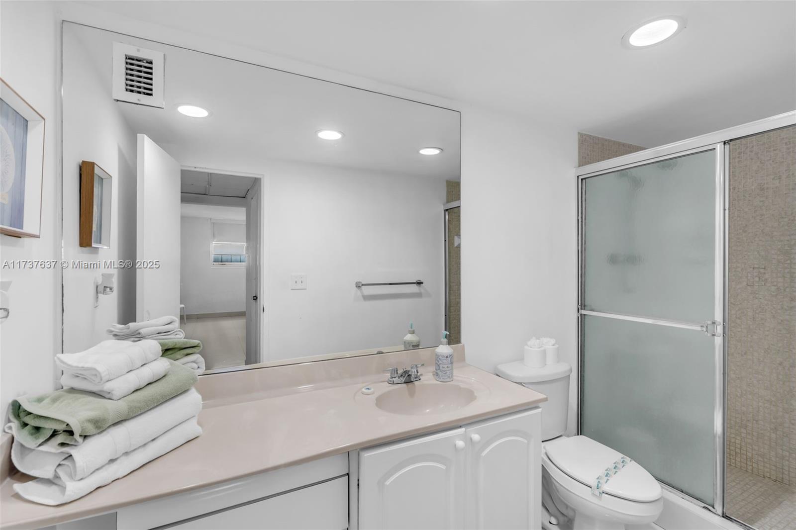 SIAN OCEAN RESIDENCES CON - Residential