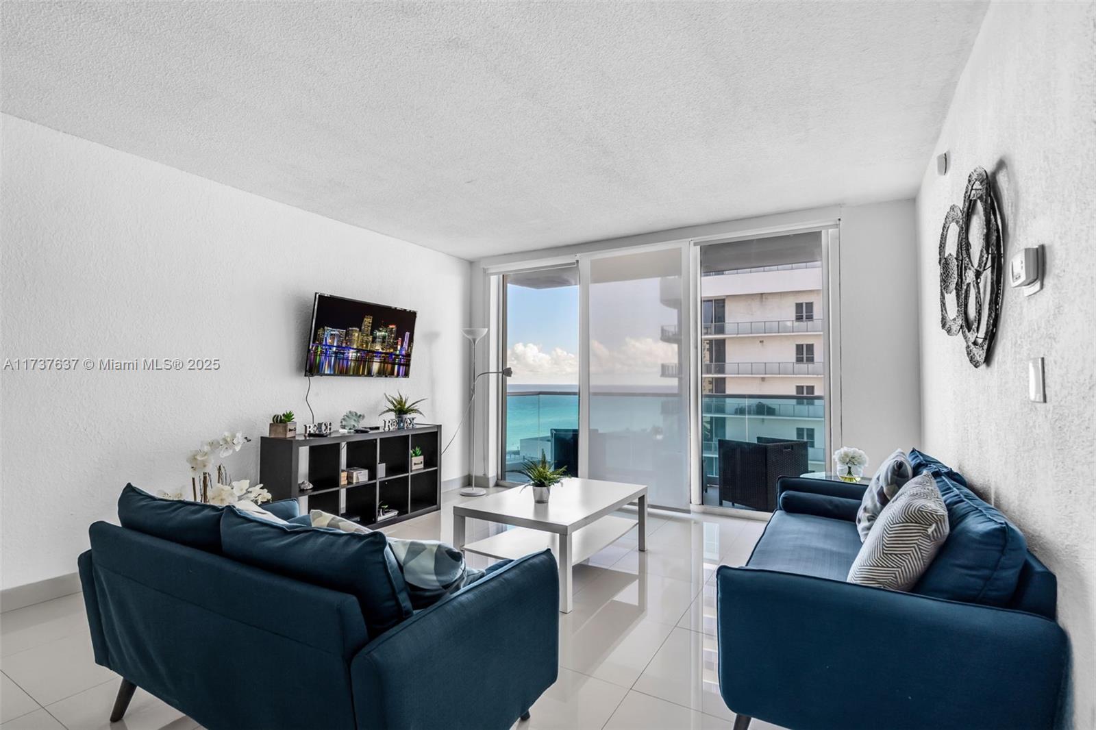 SIAN OCEAN RESIDENCES CON - Residential