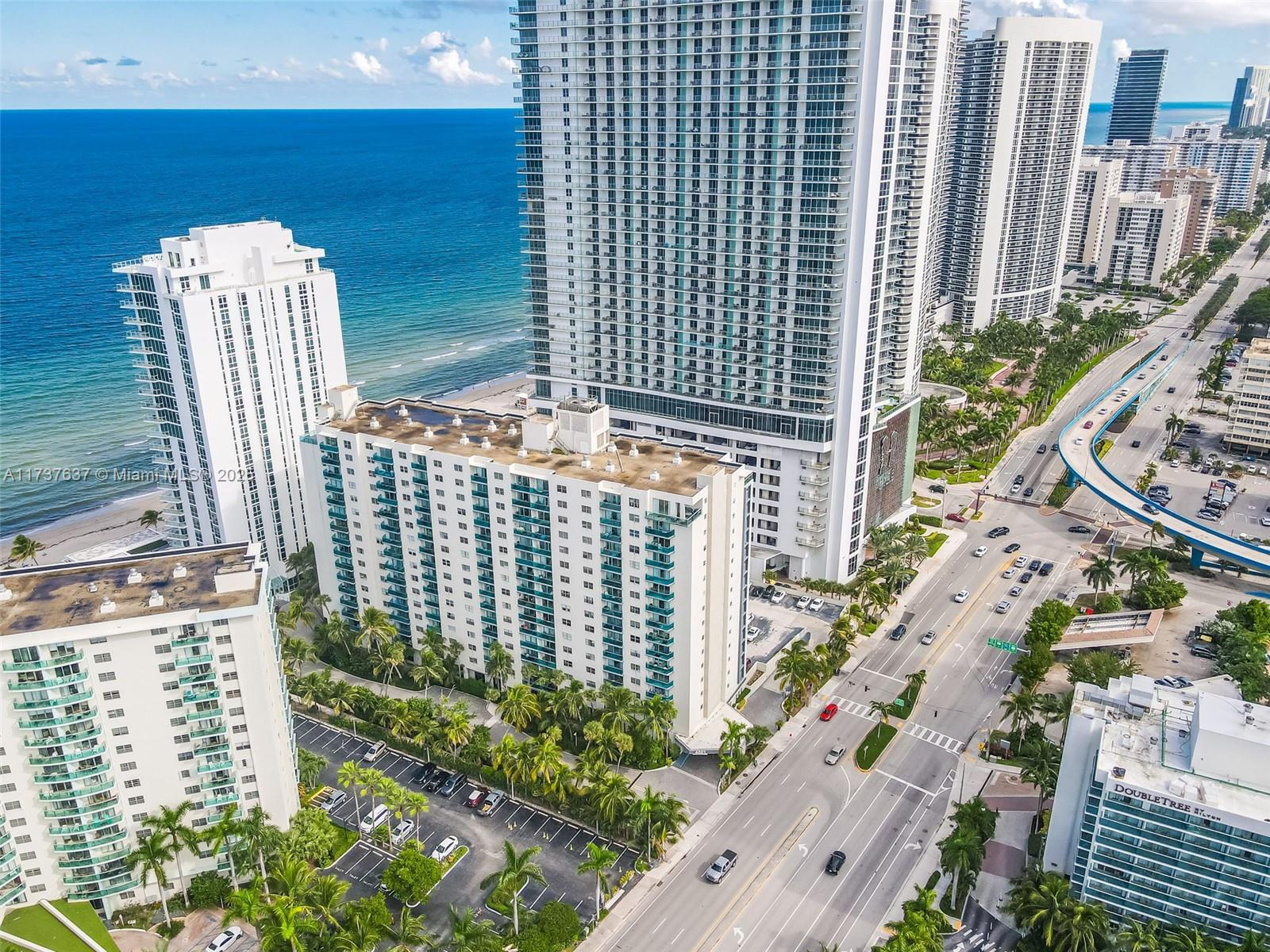 SIAN OCEAN RESIDENCES CON - Residential