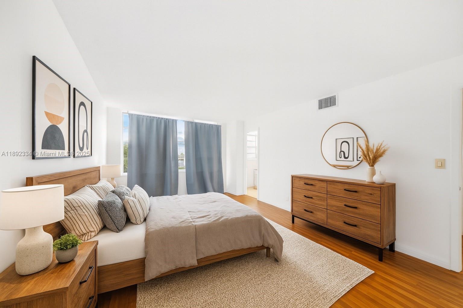 GOLDEN SURF TOWERS CONDO - Residential
