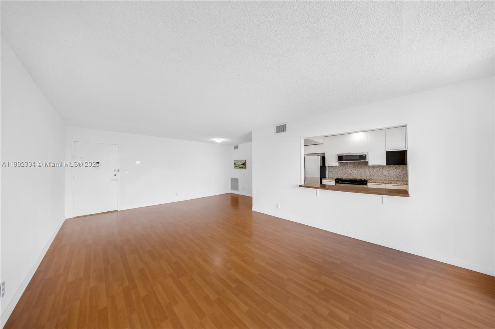 GOLDEN SURF TOWERS CONDO - Residential