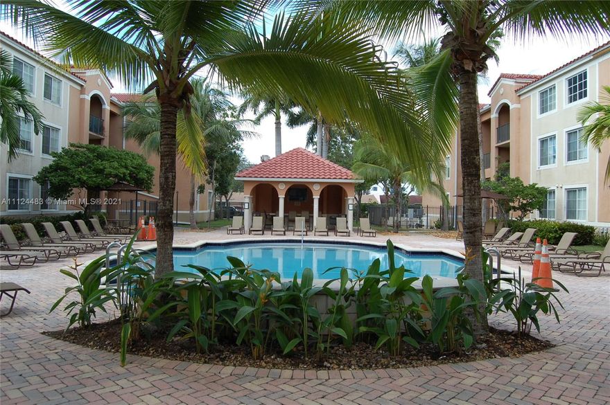 Beautiful condo unit seldom available on the 1st floor in the much desirable gated community of Gables Court. Updated kitchen with granite countertop, pantry. Travertine floors throughout, Updated bathroom. Washer and dryer in the unit. Walk-in- closet in bedroom. 1 assigned parking space #66. Gables Court community has everything you need, beautiful pool steps from the unit, gym, indoor racquetball court, library, playroom, billiard room, clubhouse. Excellent and centrally located close to Coral Gables, restaurants, shopping, airport.