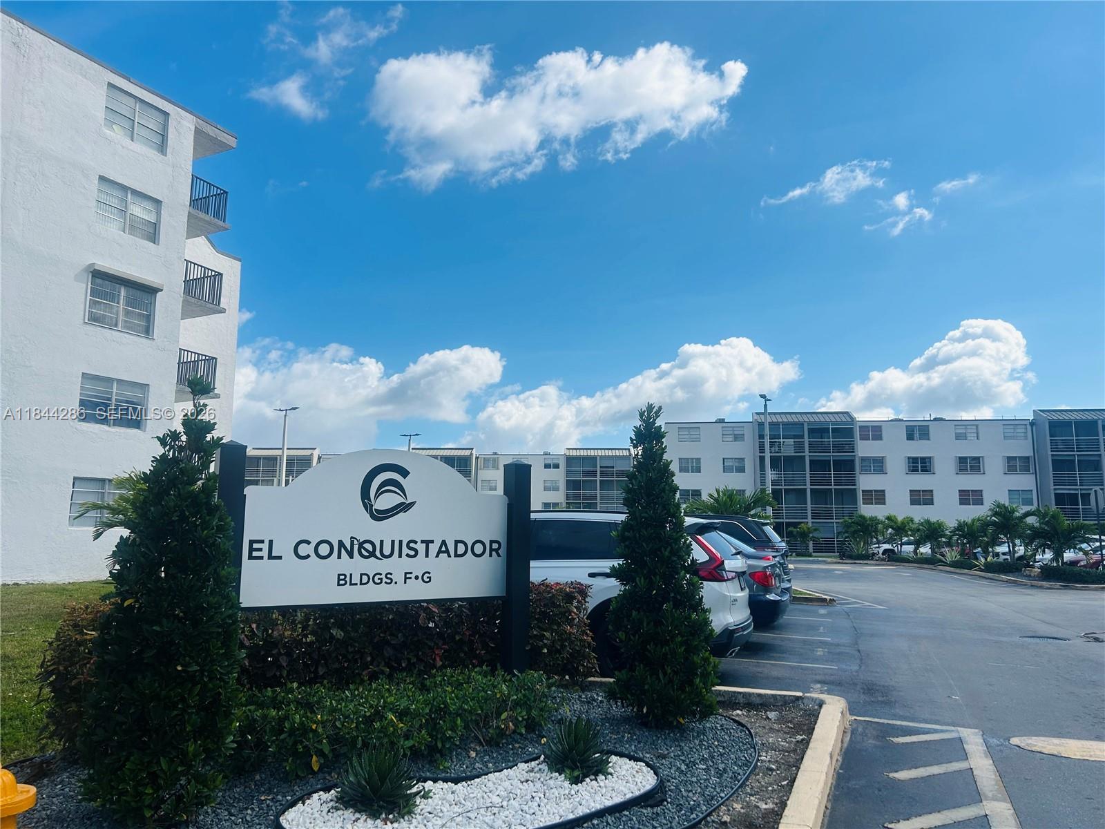 EL CONQUISTADOR NORTH CON - Residential