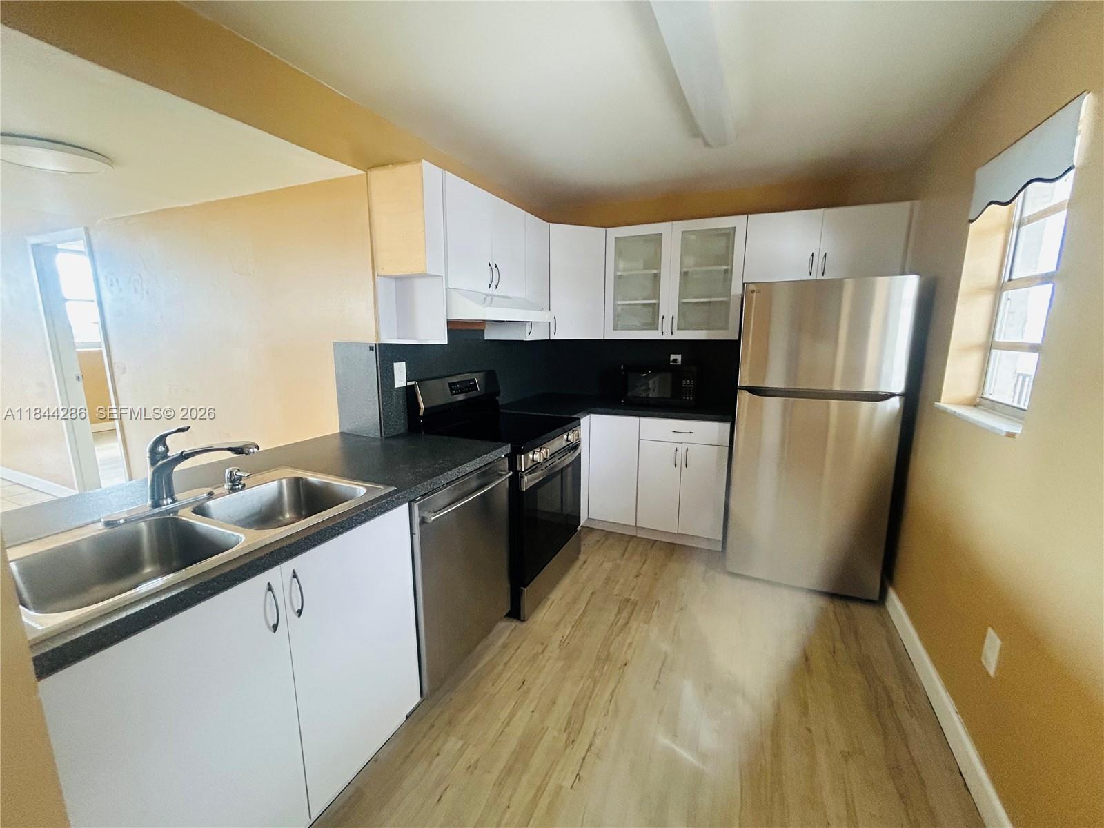 EL CONQUISTADOR NORTH CON - Residential