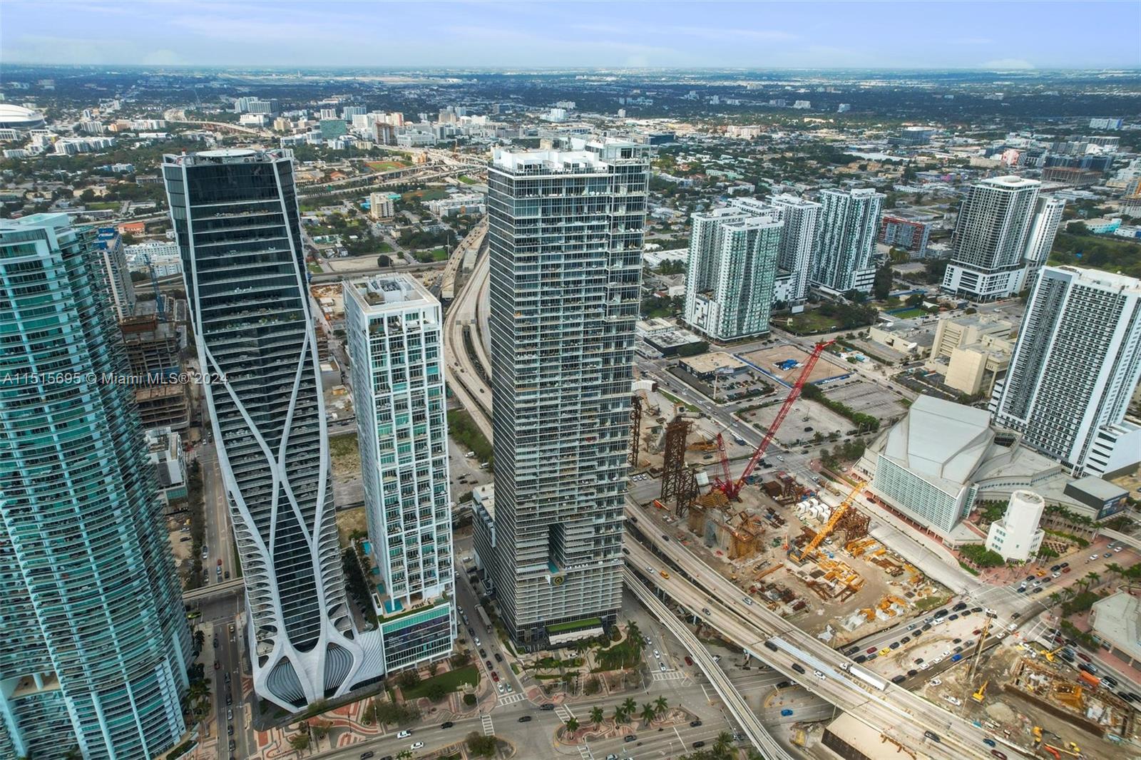 MARQUIS CONDO - Residential