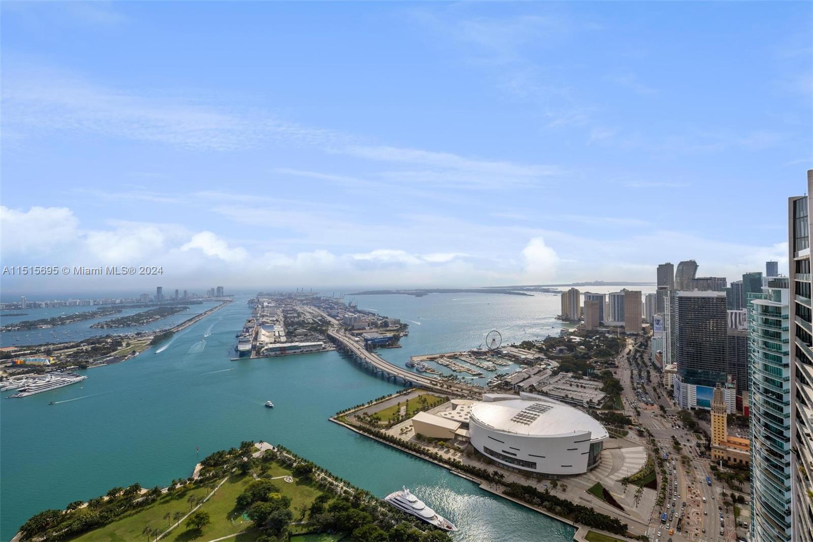 MARQUIS CONDO - Residential