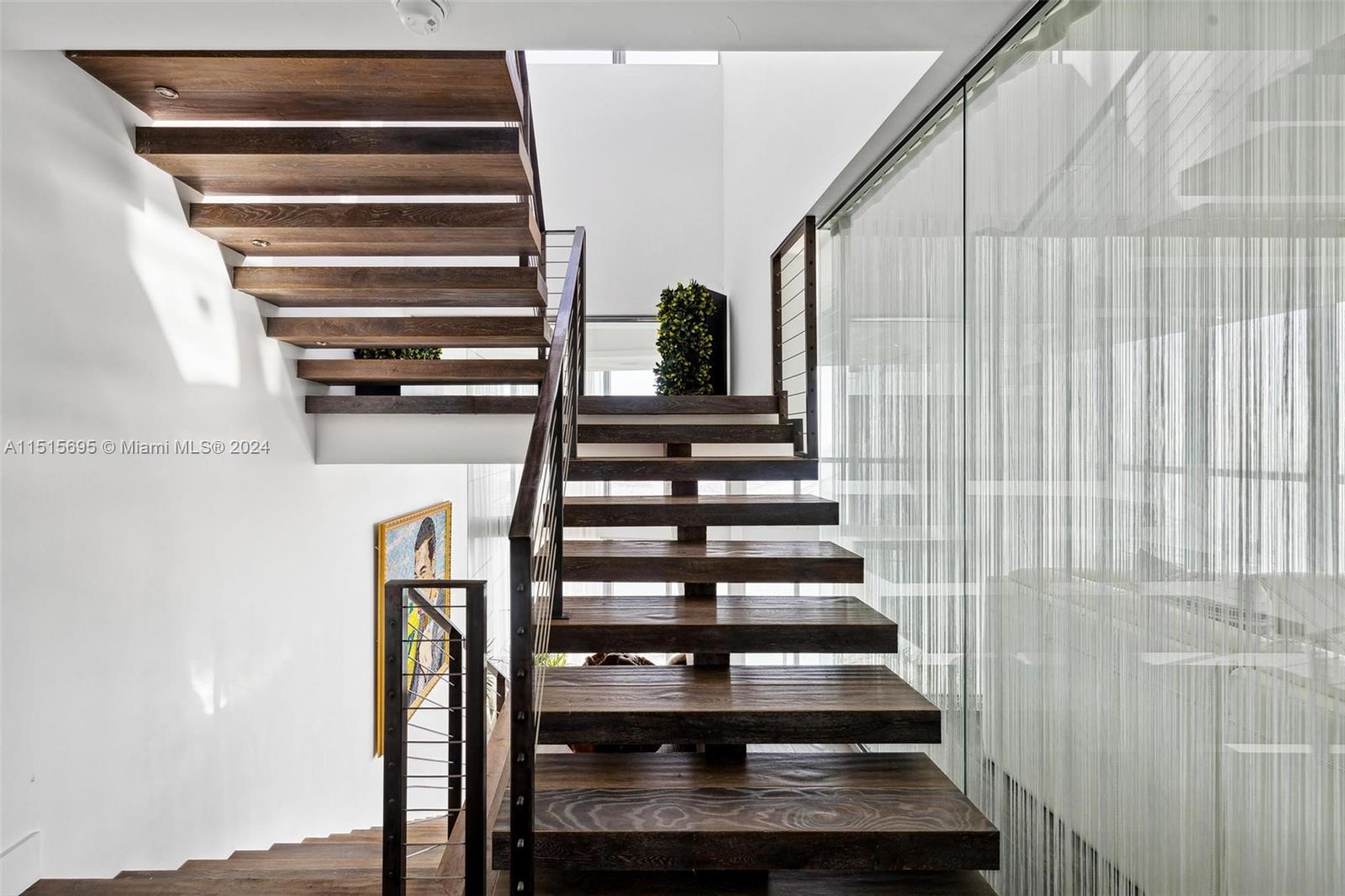 MARQUIS CONDO - Residential