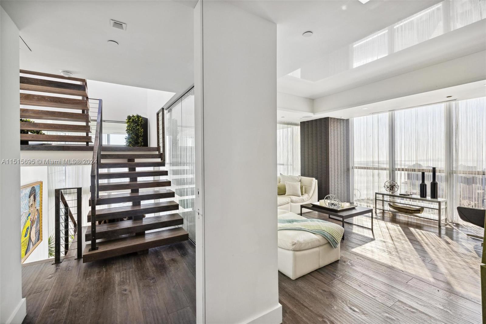 MARQUIS CONDO - Residential