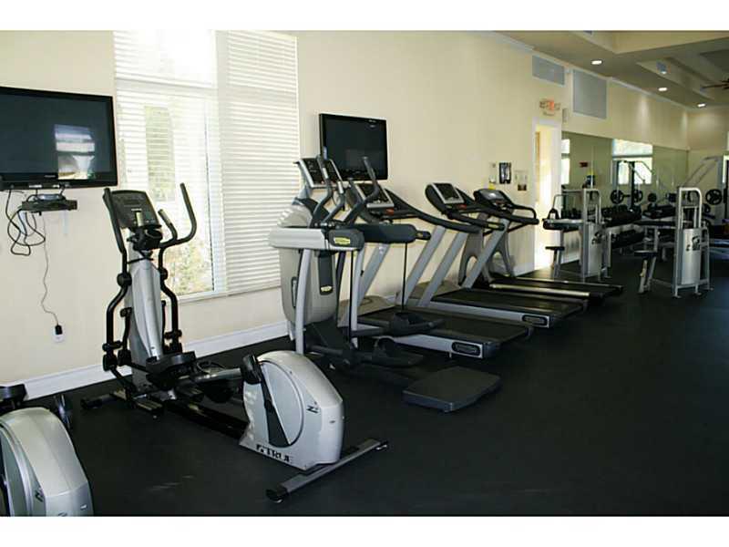 CARIBBEAN ISLES VILLAS CO - Residential Lease