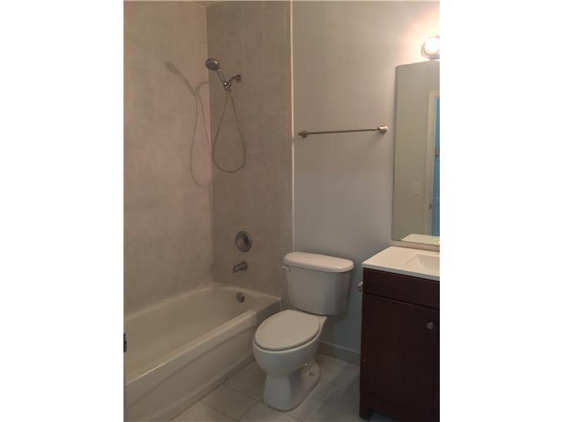 CARIBBEAN ISLES VILLAS CO - Residential Lease