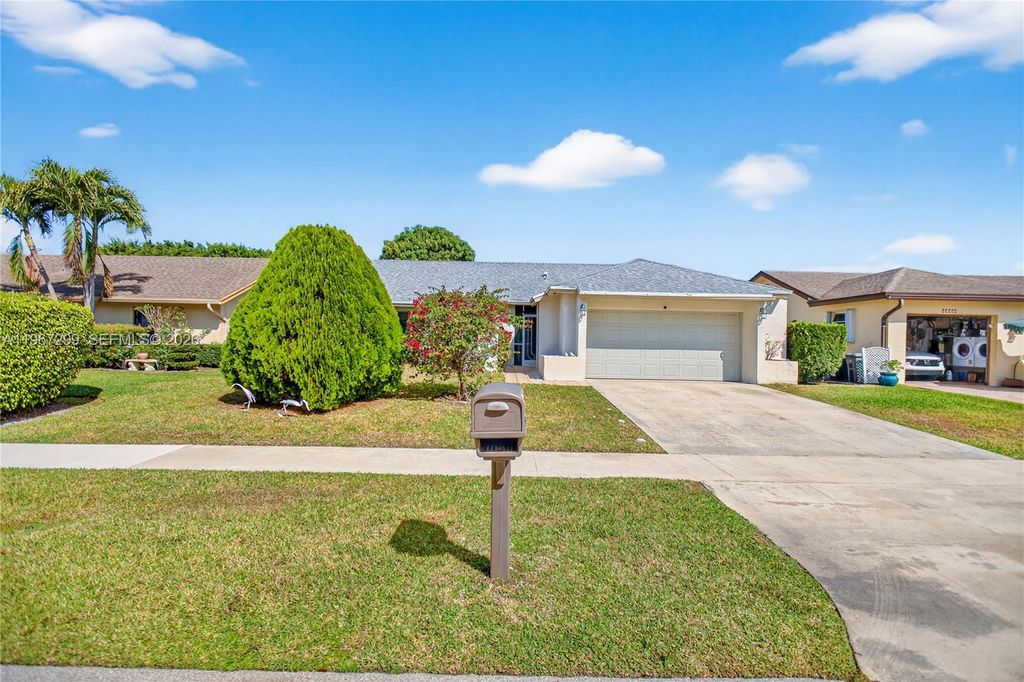 Photo of 10681 Greenbriar Ct, Boca Raton, FL 33498 (MLS # A11967299)