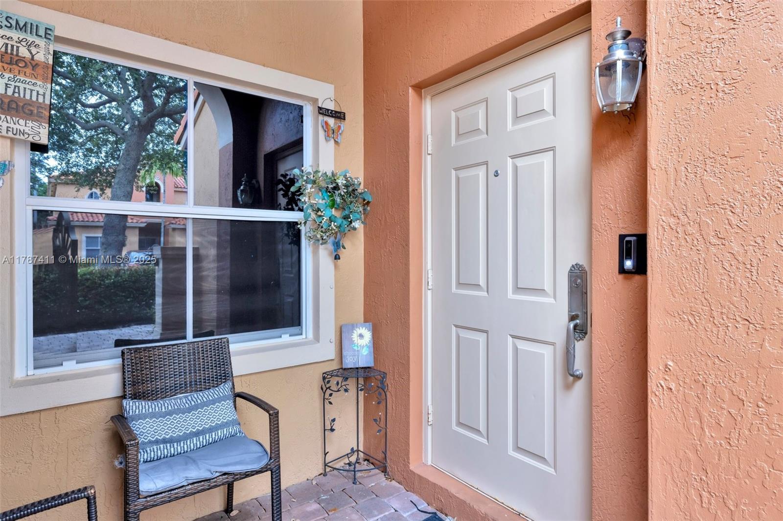 4971 Leeward Ln 3004