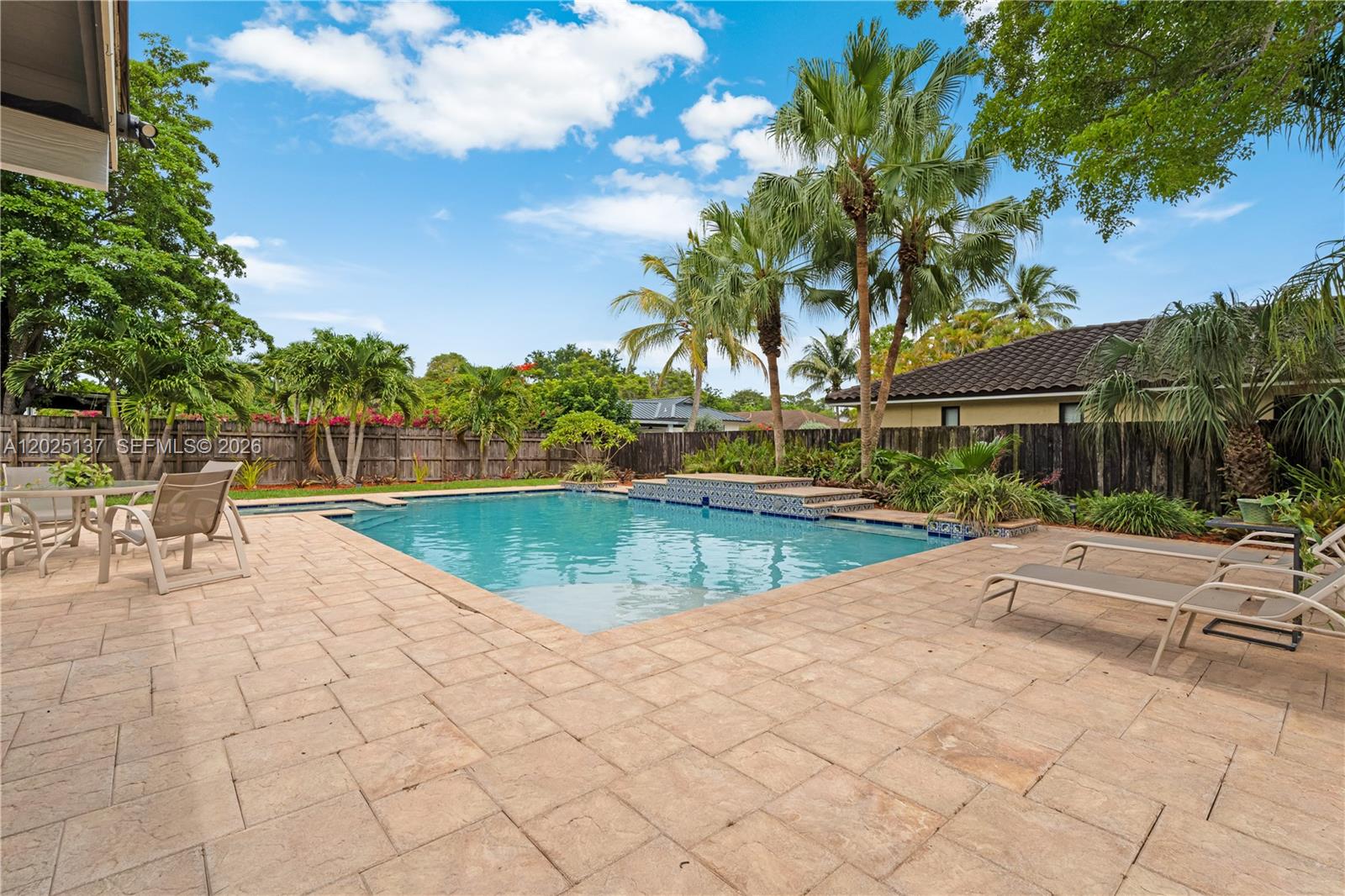GLEN COVE SEC 1 - Residential