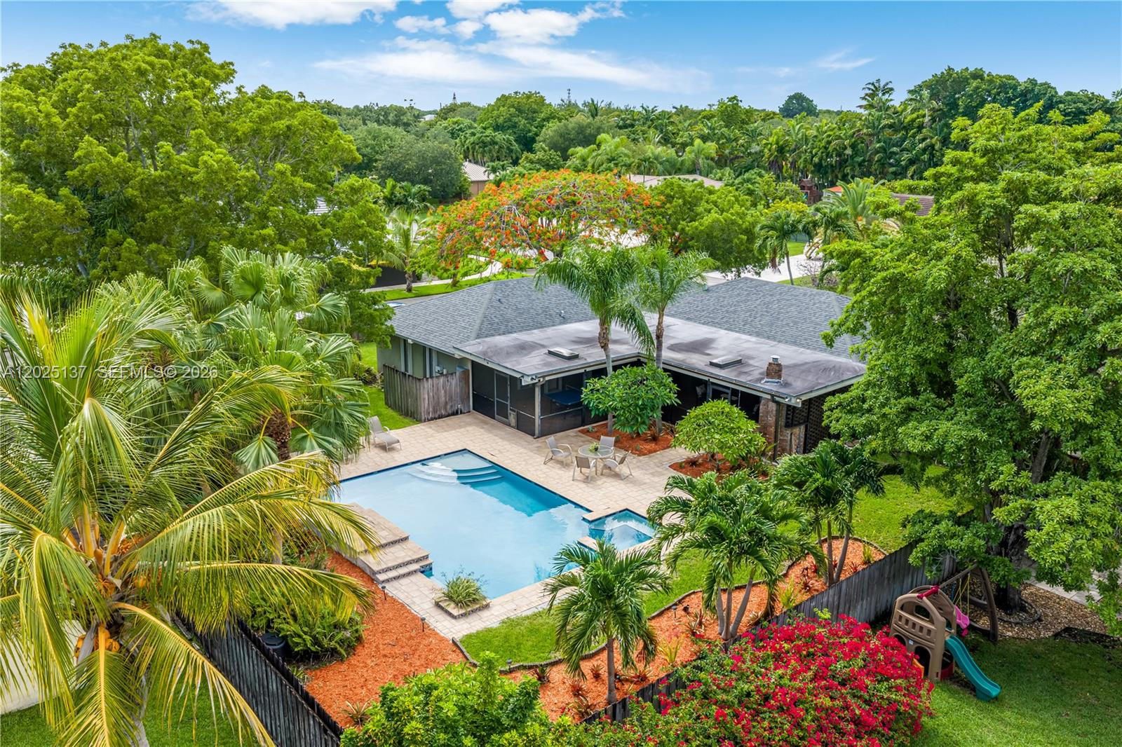 GLEN COVE SEC 1 - Residential