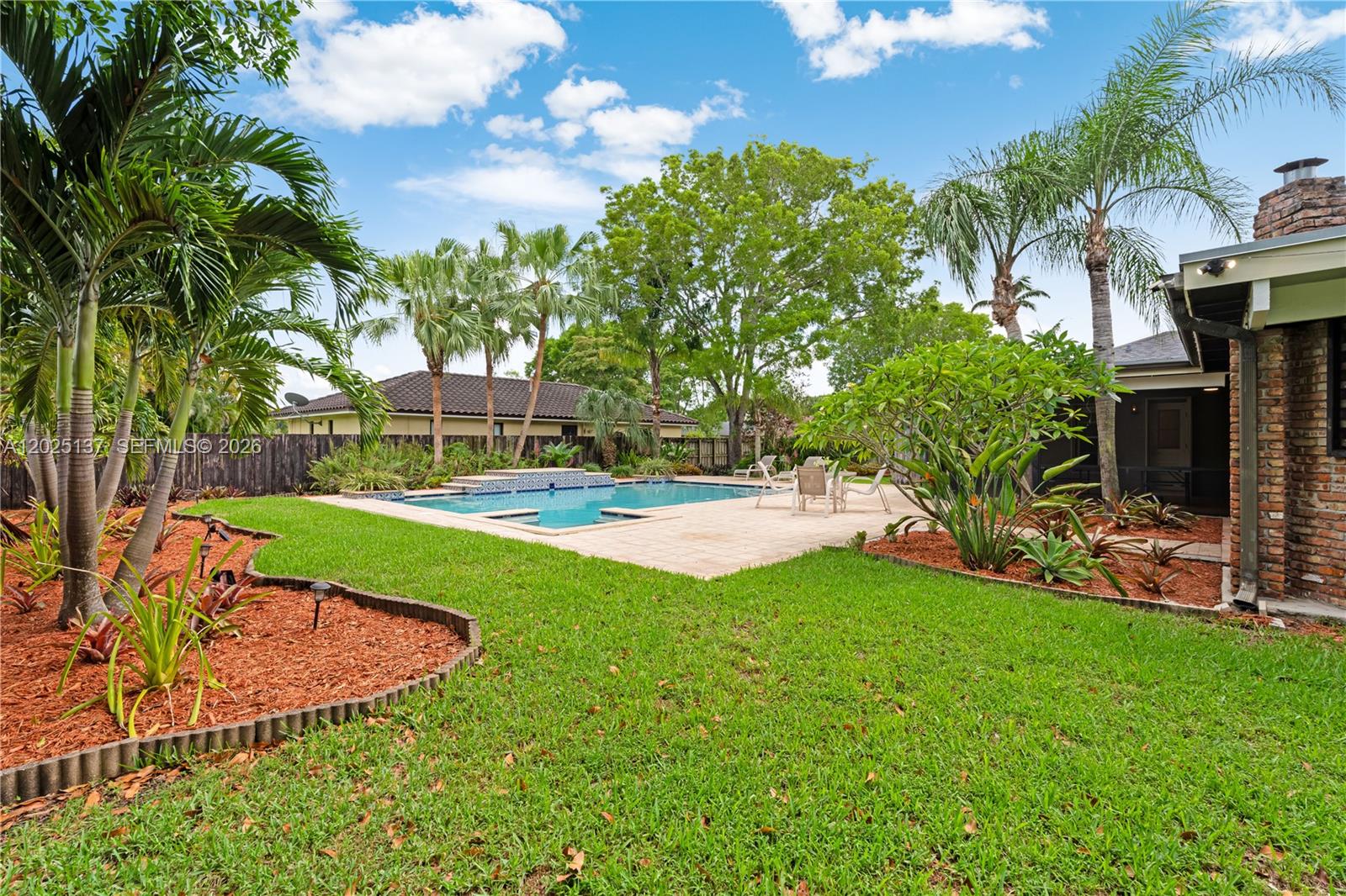 GLEN COVE SEC 1 - Residential
