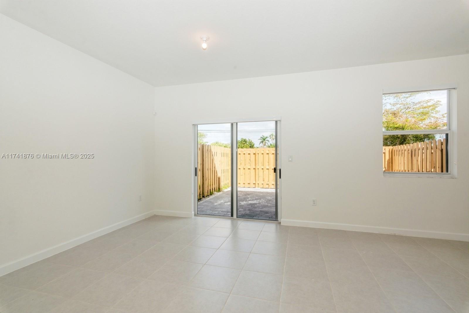 CEDAR POINTE - Residential