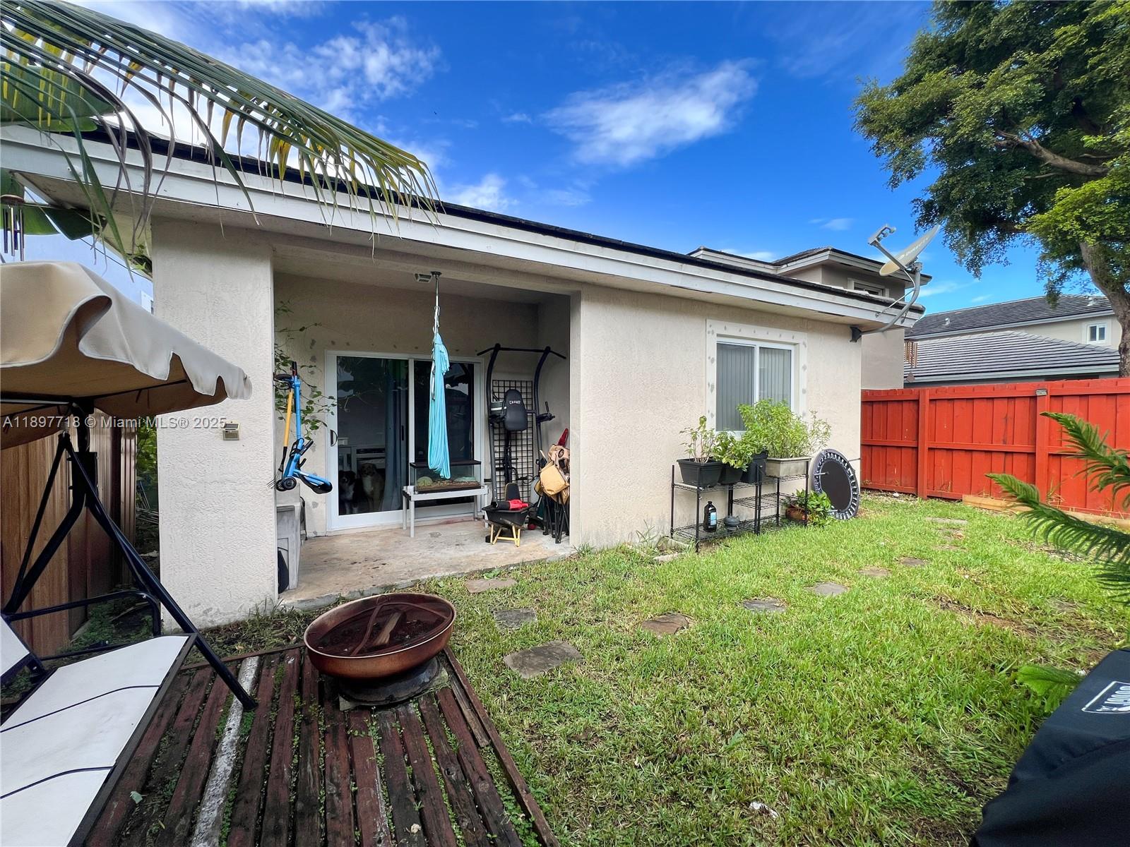 FERNANDOS PLACE - Residential