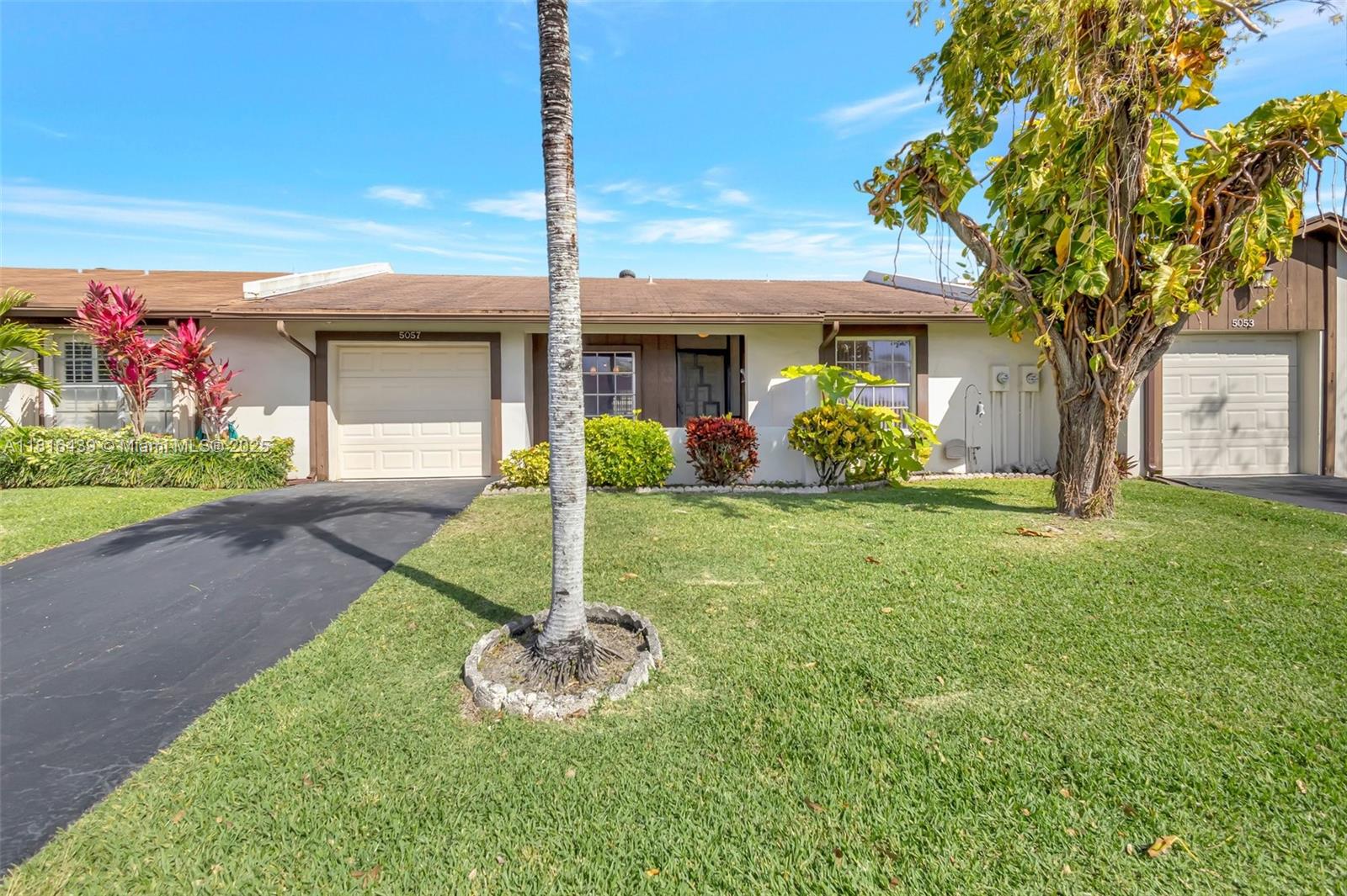 KINGS POINT 13 - Residential Lease