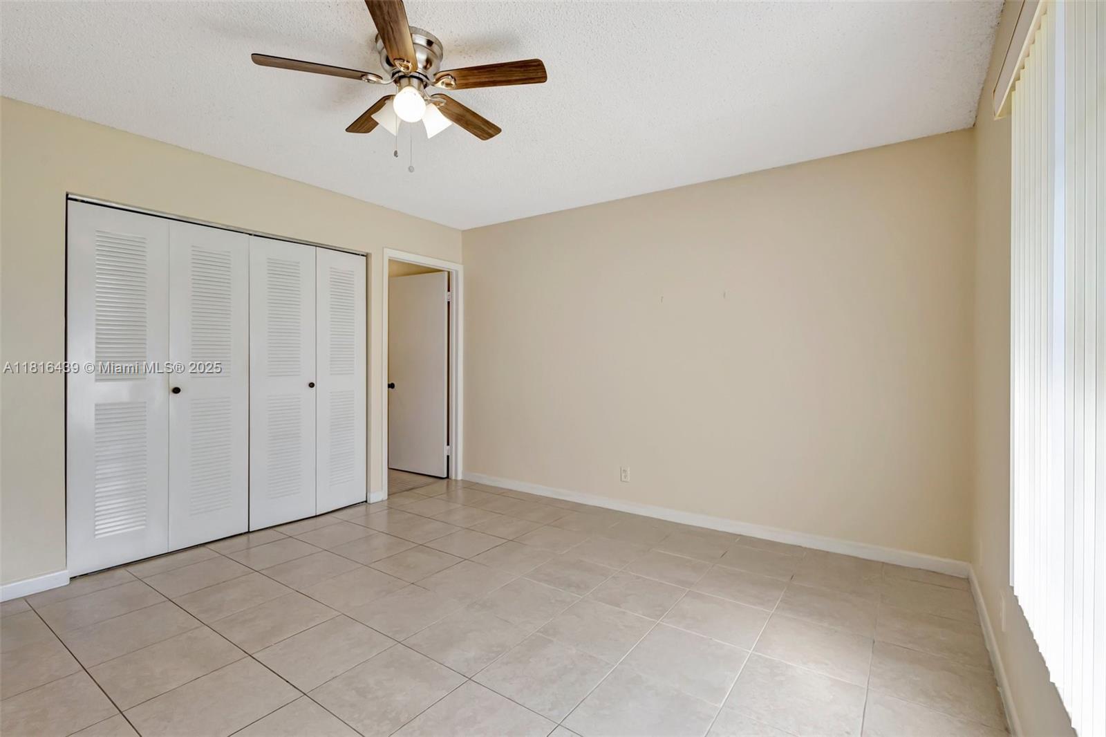 KINGS POINT 13 - Residential Lease