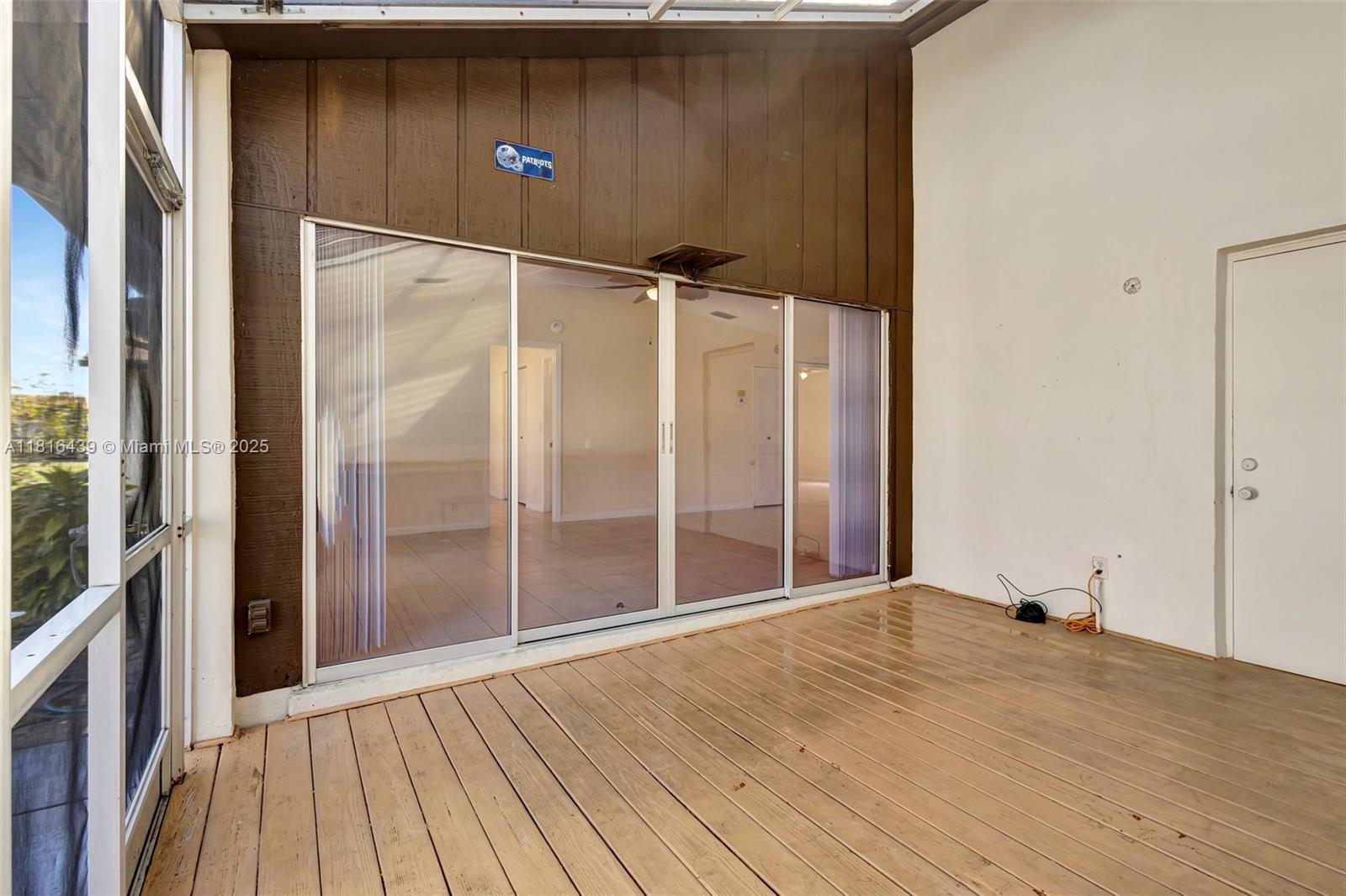 KINGS POINT 13 - Residential Lease