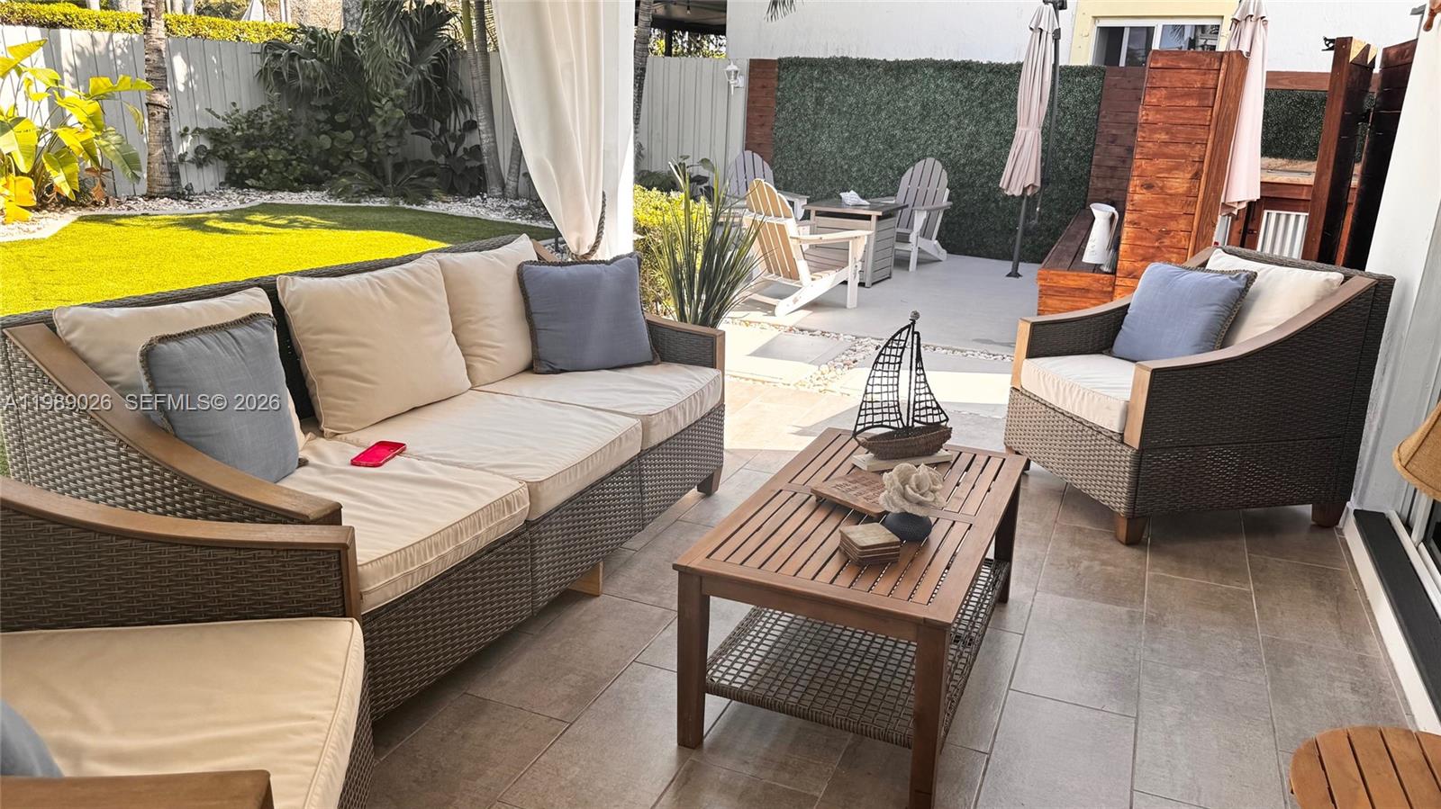 BIMINI AT THE OASIS - Residential Lease