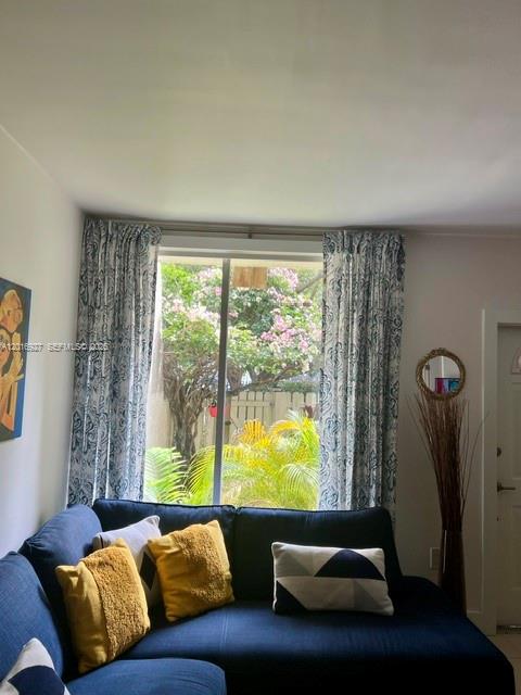 NORTHGATE TOWNHOUSE CONDO - Residential