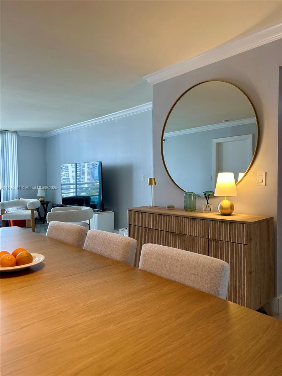 PARC CENTRAL AVENTURA EAS - Residential Lease