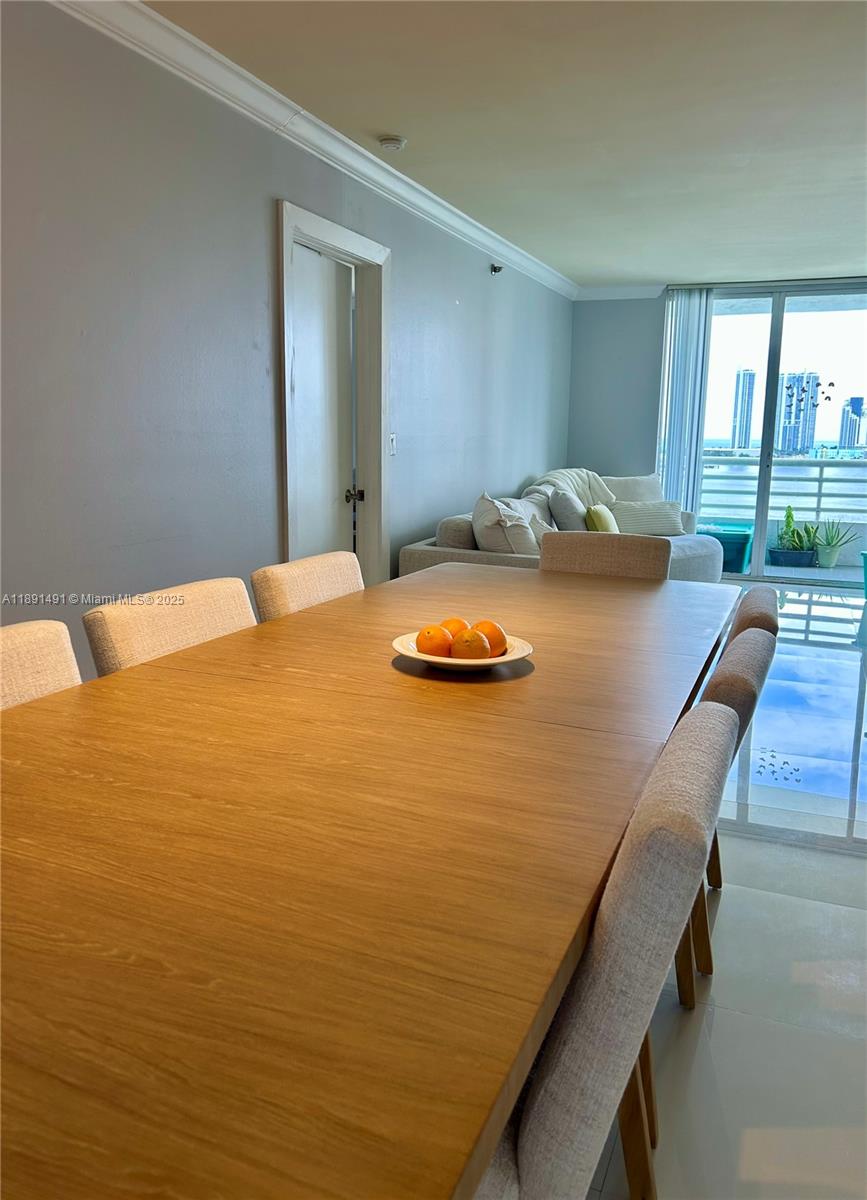 PARC CENTRAL AVENTURA EAS - Residential Lease