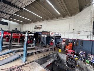 3595 NW 31st St