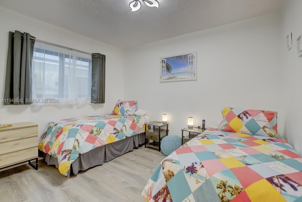 OSCEOLA PARK - Residential Income