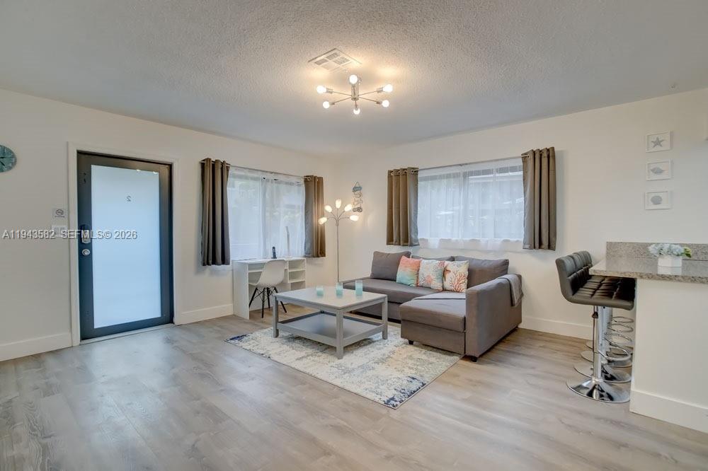 OSCEOLA PARK - Residential Income