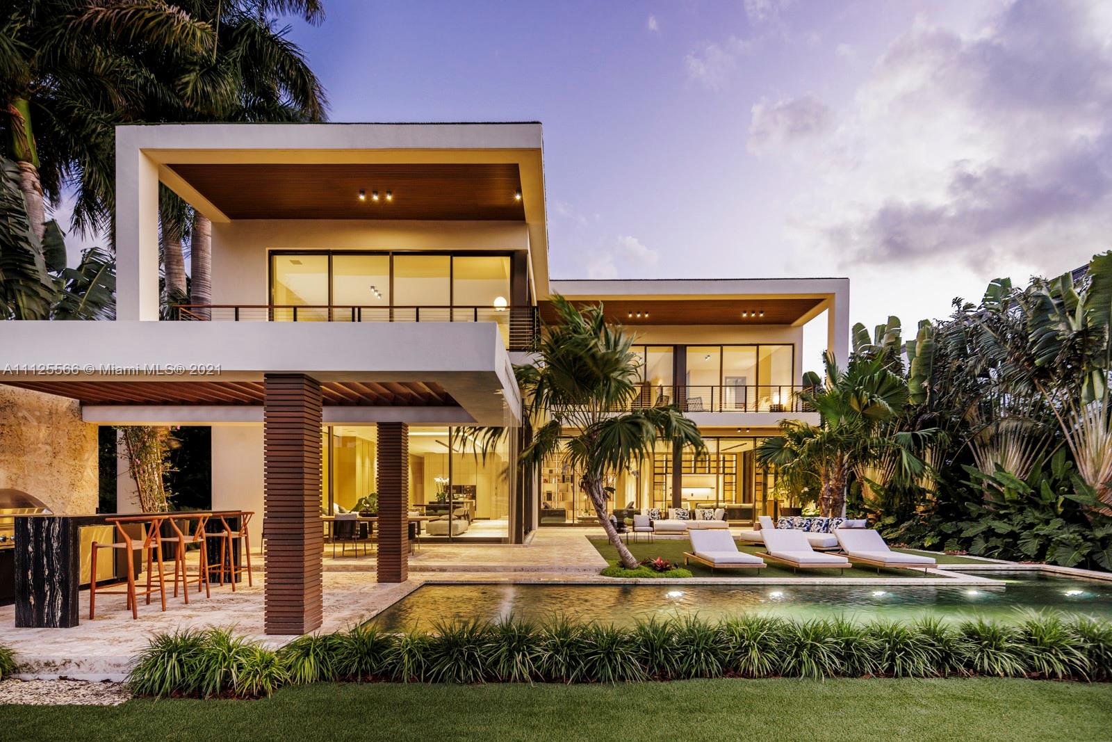 SUNSET ISLANDS-ISLAND NO - Residential