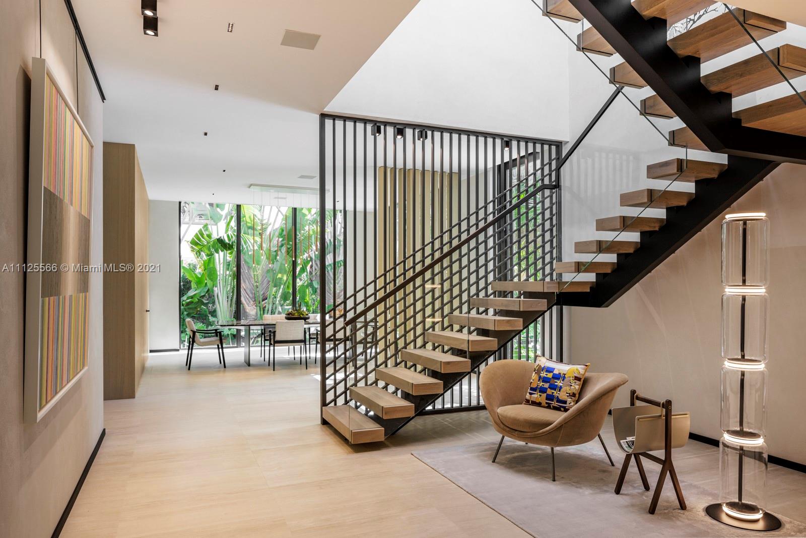 SUNSET ISLANDS-ISLAND NO - Residential