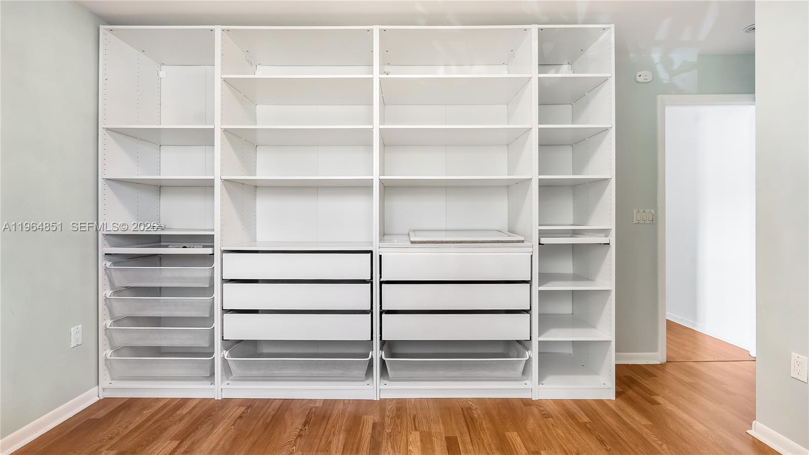 SAWGRASS ESTATES NORTH - Residential