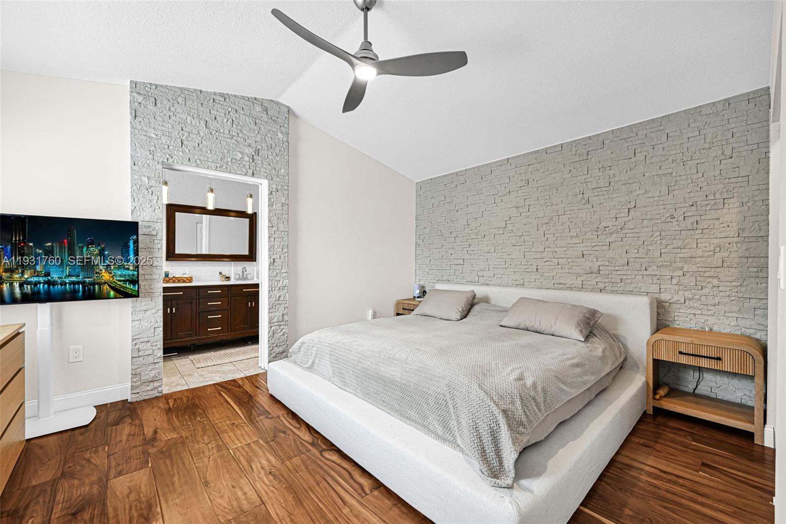 WEST LAKE VILLAGE PLAT - Residential