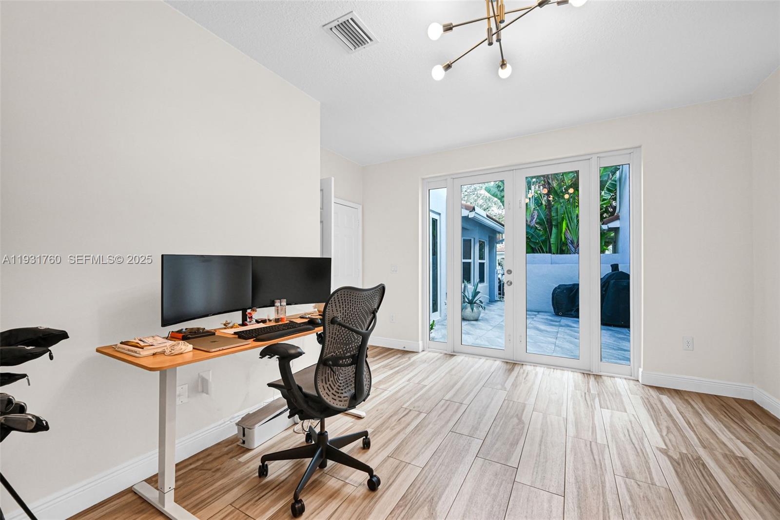 WEST LAKE VILLAGE PLAT - Residential