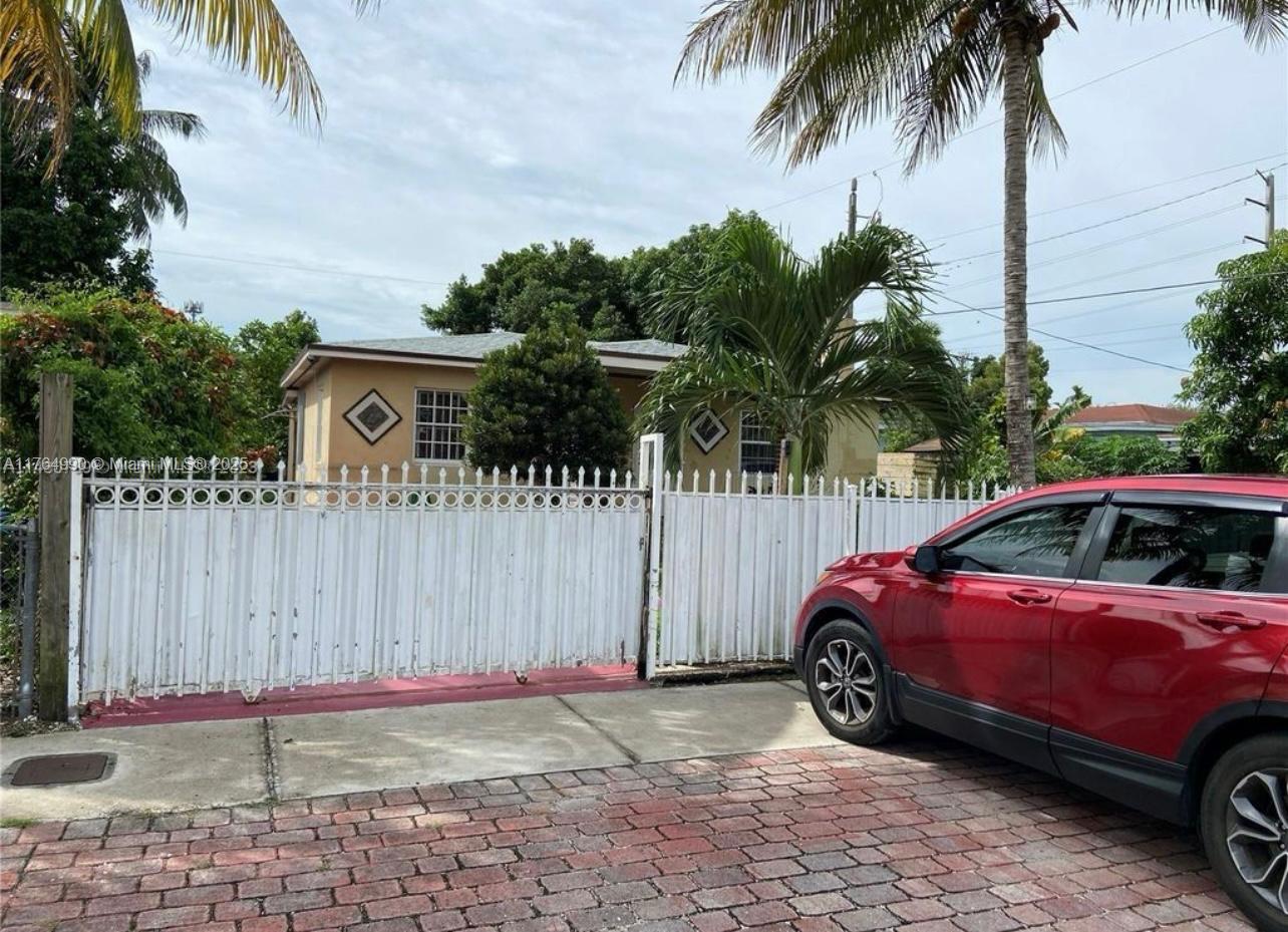 Property for Sale at 440 Nw 118th St, Miami, Broward County, Florida - Bedrooms: 3 
Bathrooms: 2  - $500,000